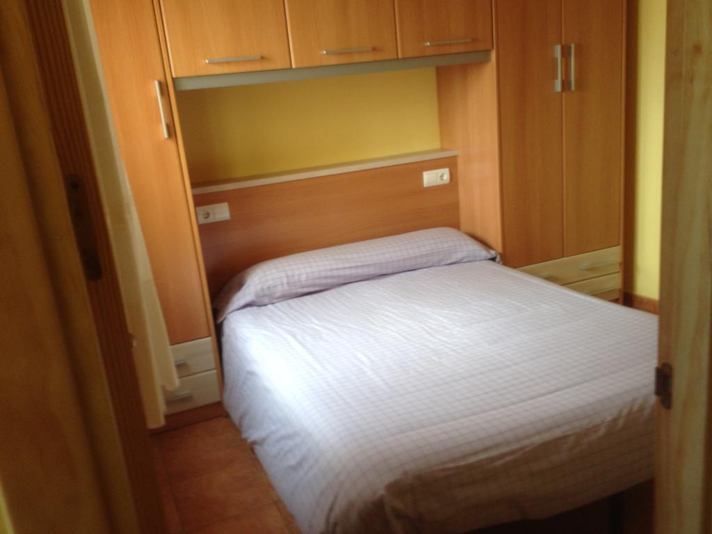 Apartaments La Fabrica Орта-да-Сан-Джоан Номер фото
